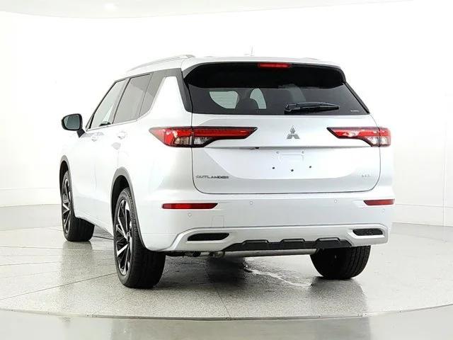 new 2024 Mitsubishi Outlander car, priced at $35,095