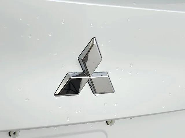 new 2024 Mitsubishi Outlander car, priced at $35,095