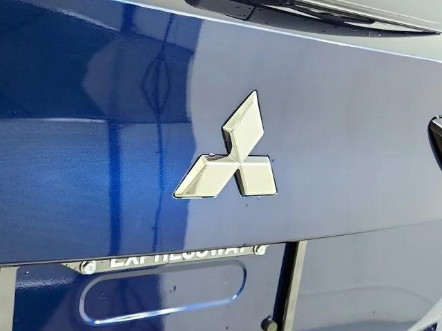 new 2024 Mitsubishi Outlander car, priced at $34,270