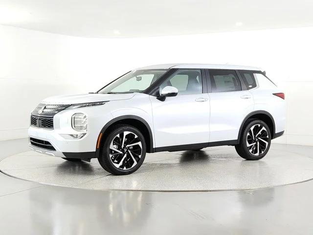 new 2024 Mitsubishi Outlander car, priced at $32,283