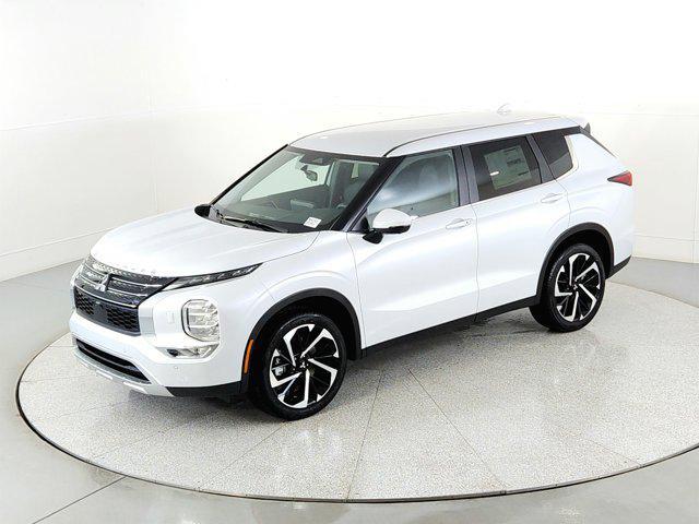 new 2024 Mitsubishi Outlander car, priced at $31,973