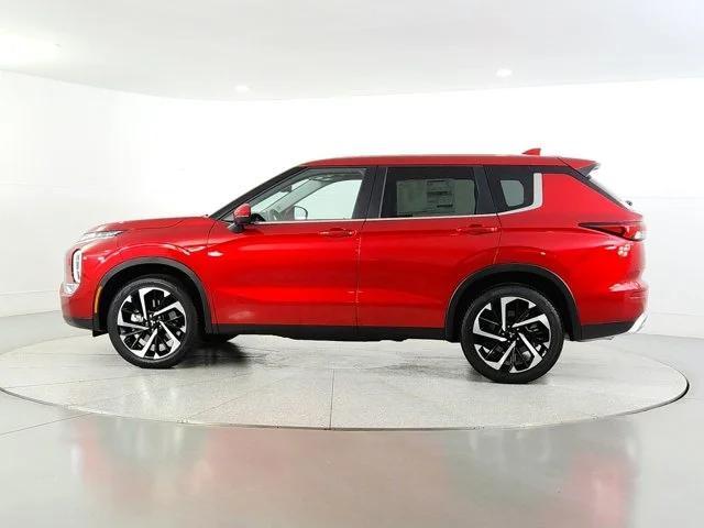 new 2024 Mitsubishi Outlander car, priced at $34,092