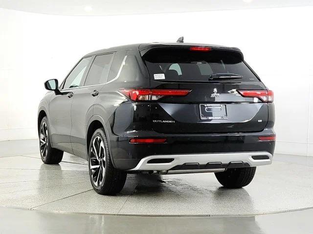 new 2024 Mitsubishi Outlander car, priced at $34,092