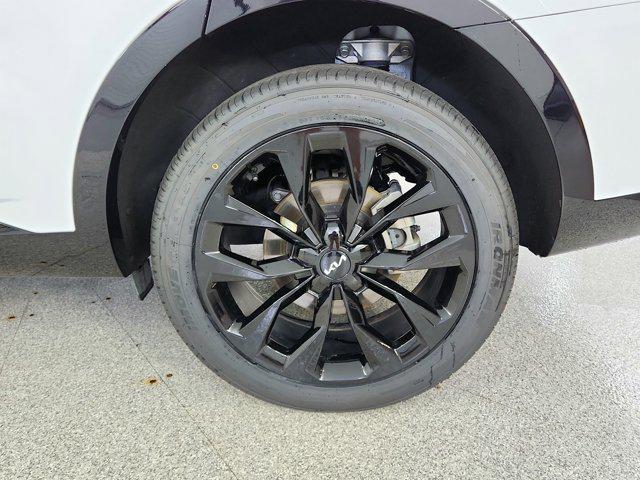 used 2023 Kia Sorento car, priced at $32,990