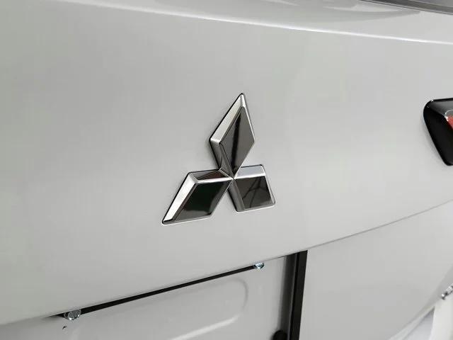 new 2024 Mitsubishi Outlander car, priced at $32,100