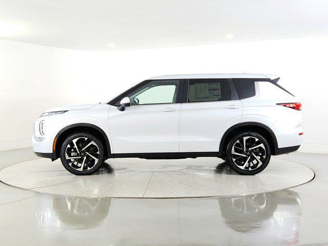 new 2024 Mitsubishi Outlander car, priced at $34,092