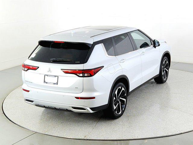 new 2024 Mitsubishi Outlander car, priced at $34,092