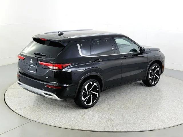 new 2024 Mitsubishi Outlander car, priced at $34,505