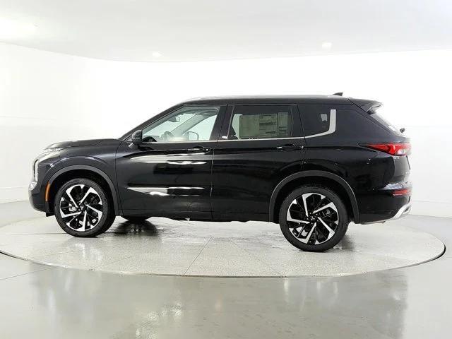 new 2024 Mitsubishi Outlander car, priced at $34,505