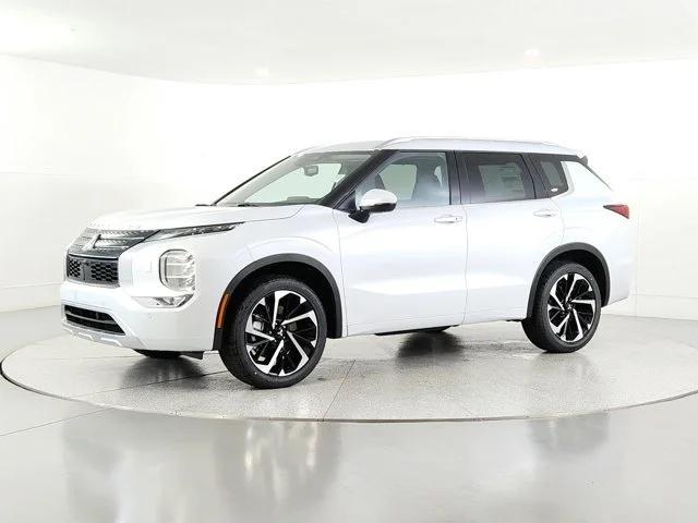 new 2024 Mitsubishi Outlander car, priced at $35,414