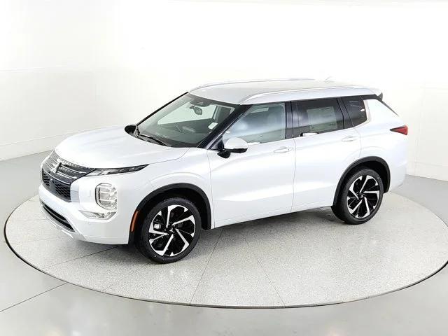 new 2024 Mitsubishi Outlander car, priced at $35,414