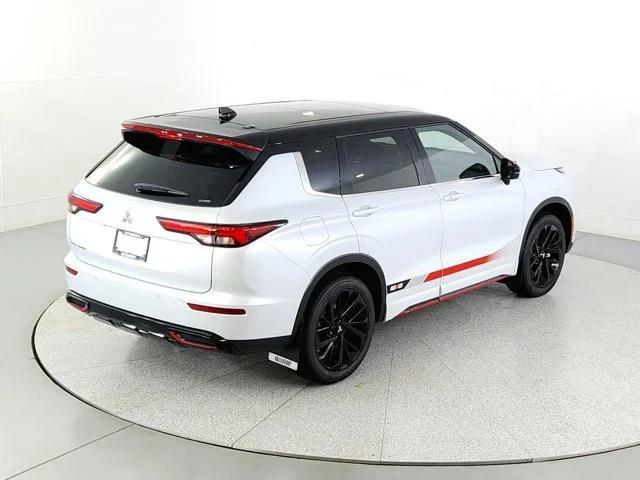 new 2024 Mitsubishi Outlander car, priced at $33,958