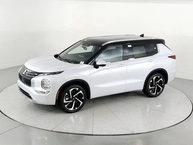 new 2024 Mitsubishi Outlander car, priced at $39,656