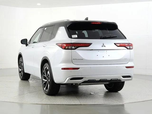 new 2024 Mitsubishi Outlander car, priced at $39,656