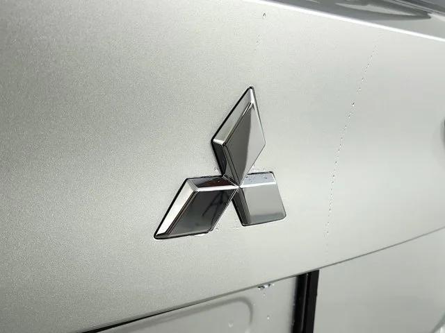 new 2024 Mitsubishi Outlander car, priced at $32,160