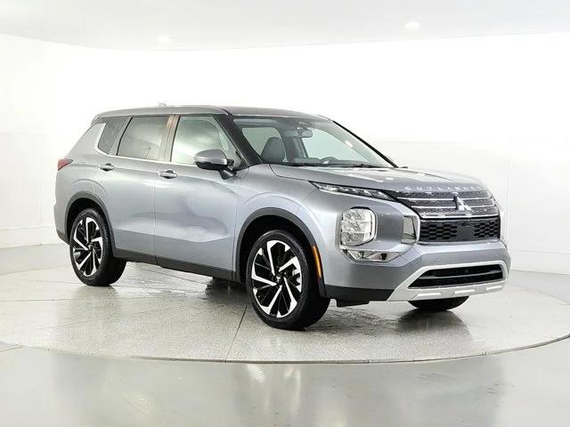 new 2024 Mitsubishi Outlander car, priced at $31,931