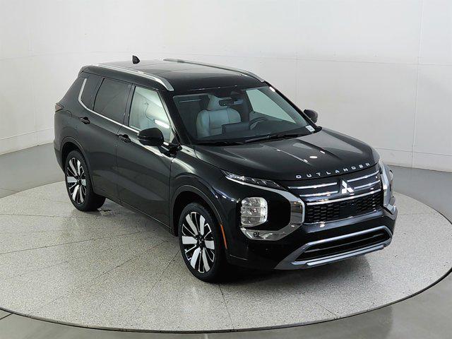 new 2025 Mitsubishi Outlander car, priced at $42,165