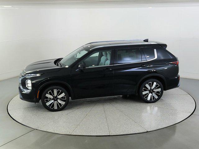 new 2025 Mitsubishi Outlander car, priced at $42,165