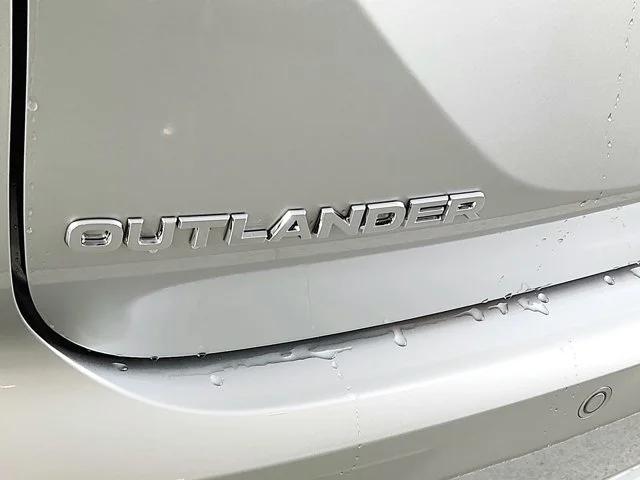 new 2024 Mitsubishi Outlander car, priced at $31,712