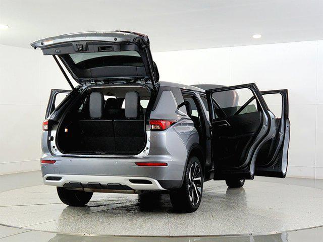 used 2024 Mitsubishi Outlander car, priced at $26,990