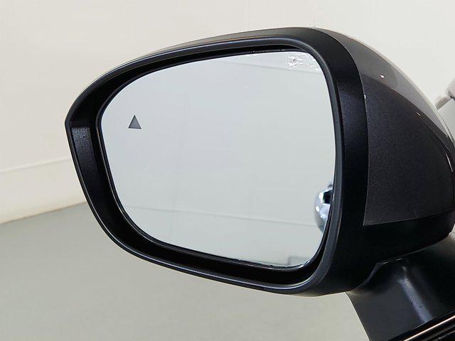 used 2024 Mitsubishi Outlander car, priced at $26,990