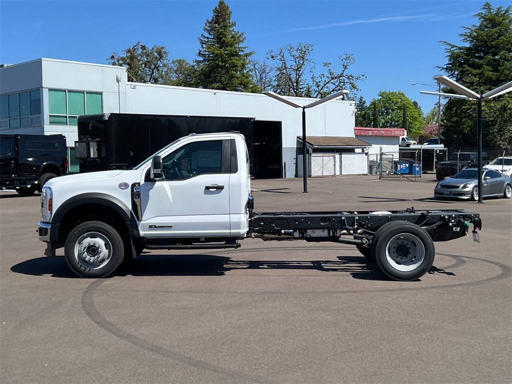 new 2025 Ford F-450 car, priced at $72,995