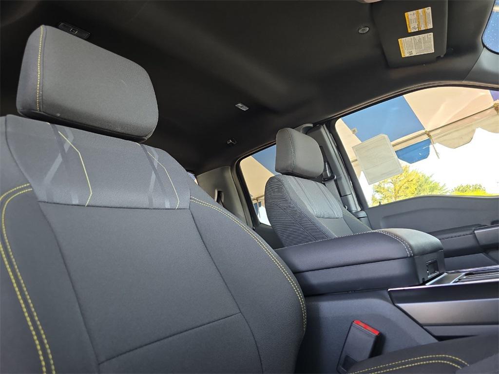 new 2025 Ford F-150 car, priced at $45,642