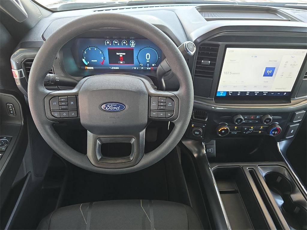 new 2025 Ford F-150 car, priced at $45,642