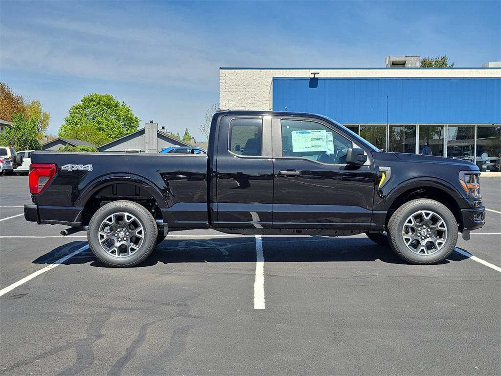 new 2025 Ford F-150 car, priced at $45,642