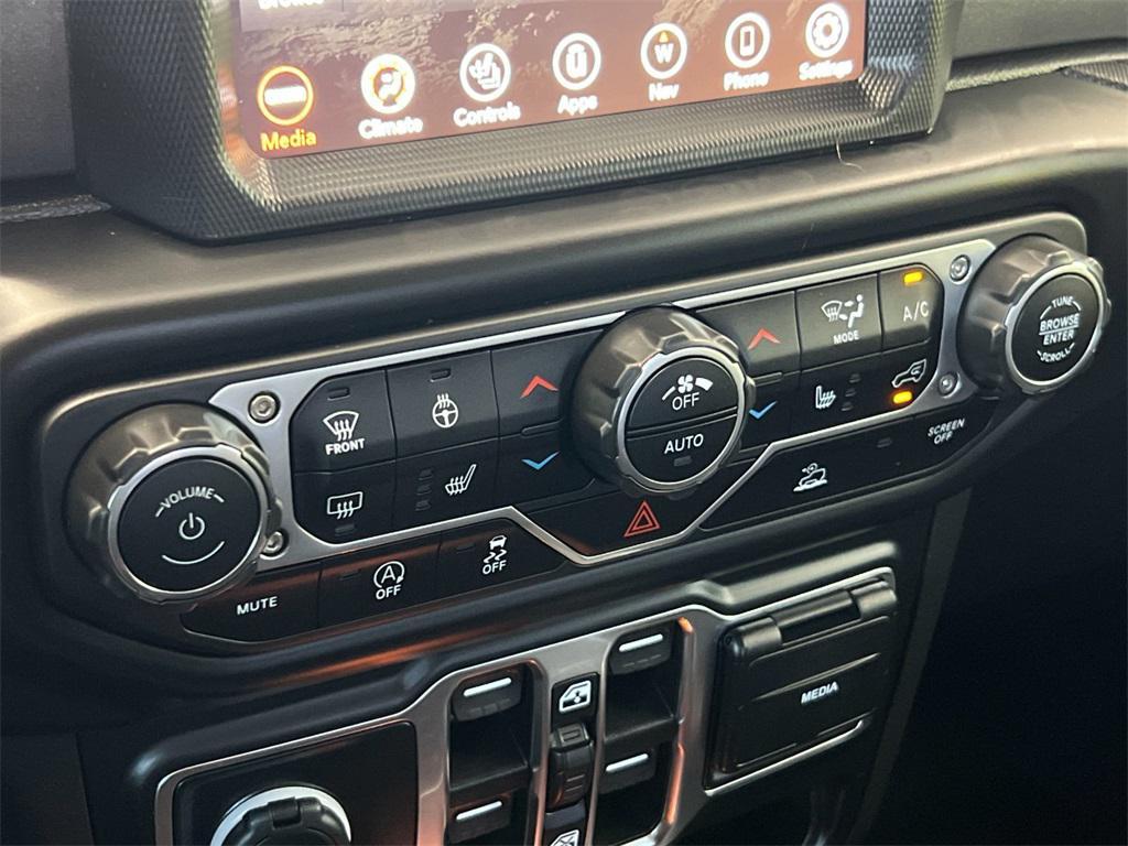 used 2023 Jeep Gladiator car, priced at $42,998