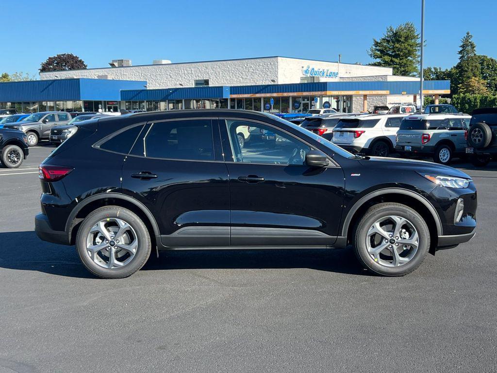 new 2025 Ford Escape car, priced at $29,435