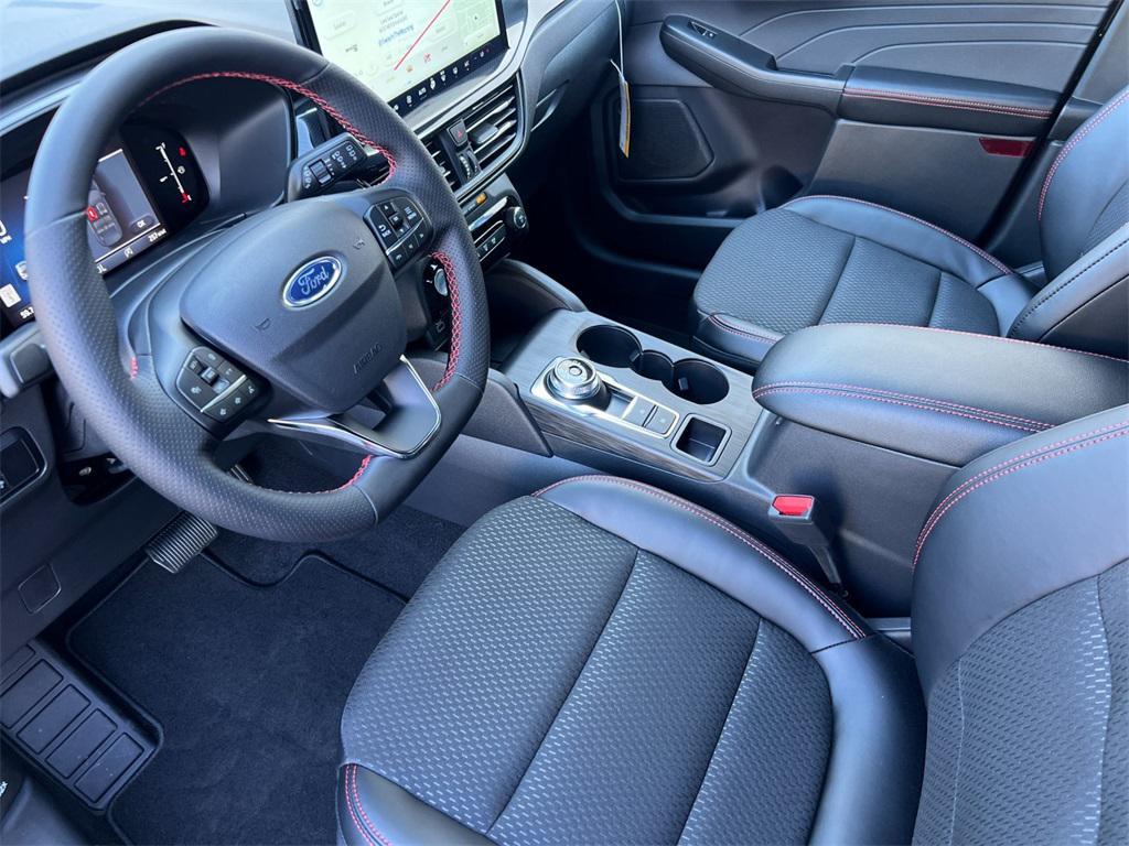 new 2025 Ford Escape car, priced at $31,360