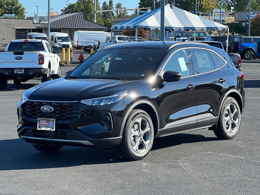new 2025 Ford Escape car, priced at $29,435