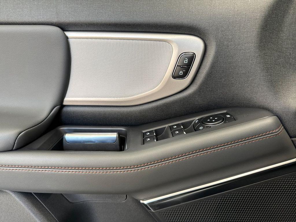 new 2025 Ford Expedition Max car, priced at $67,890