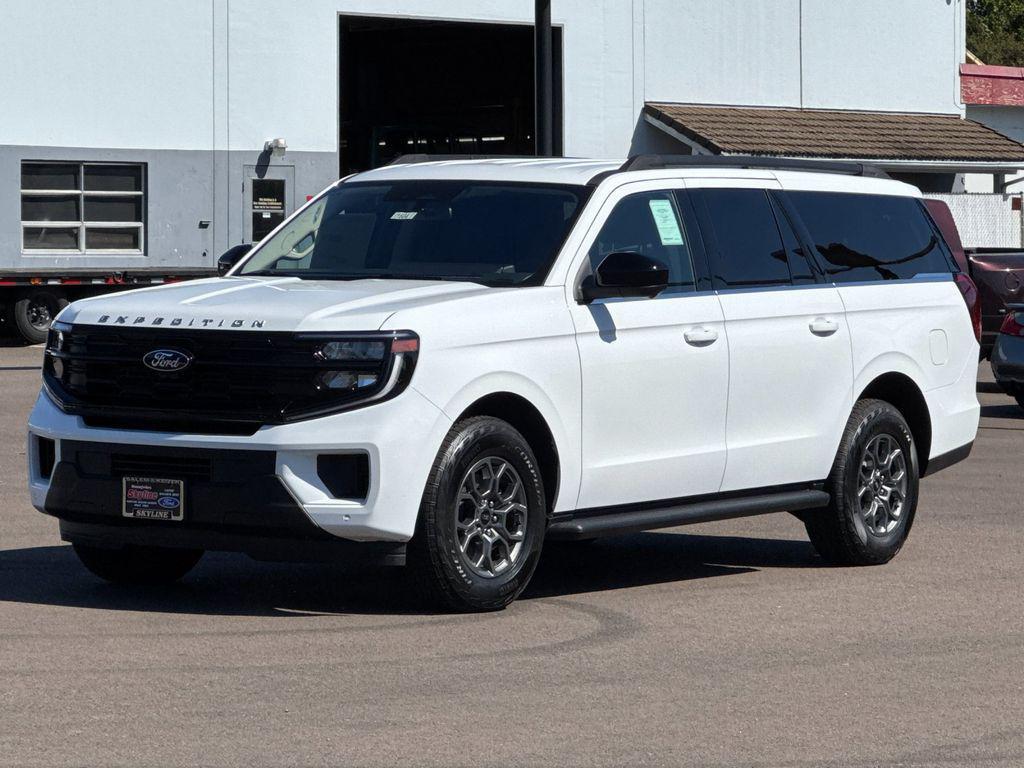 new 2025 Ford Expedition Max car, priced at $67,890