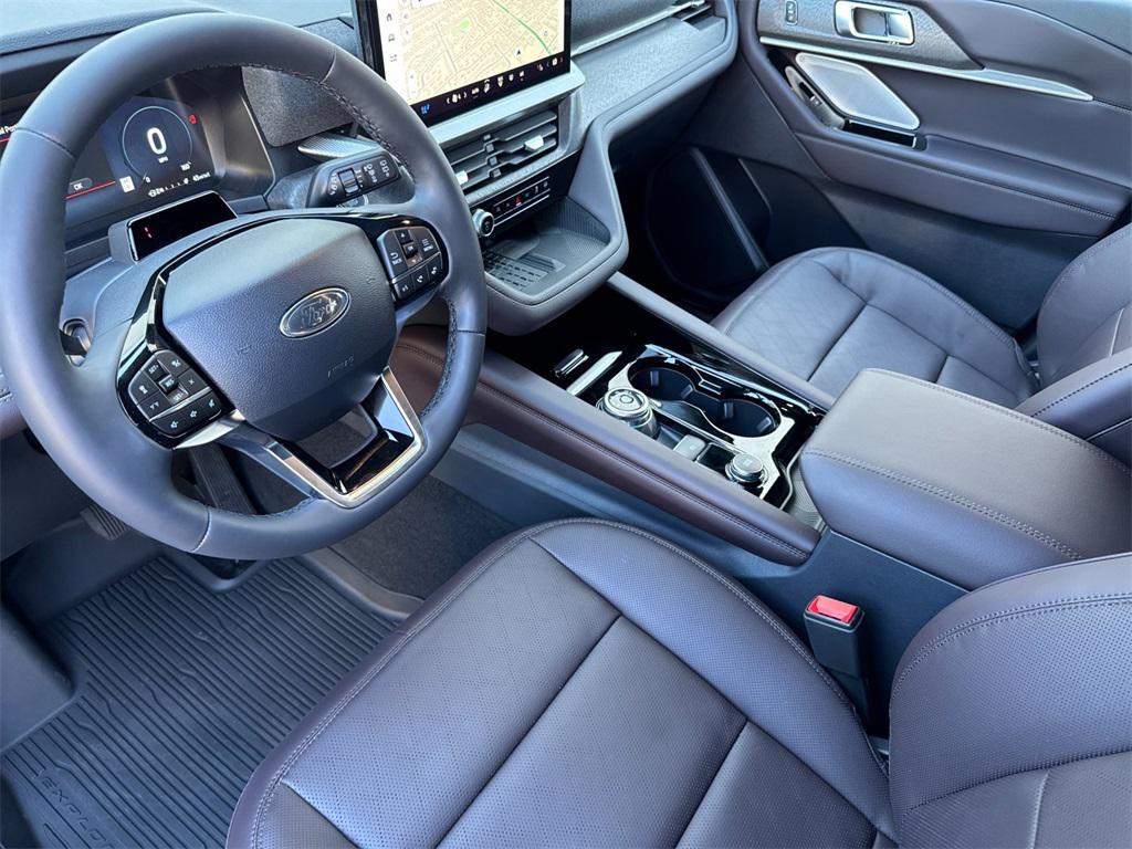 new 2025 Ford Explorer car, priced at $55,450