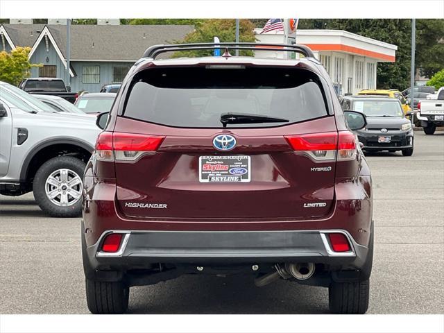 used 2019 Toyota Highlander Hybrid car, priced at $34,718