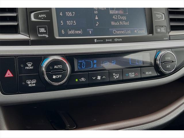 used 2019 Toyota Highlander Hybrid car, priced at $35,790