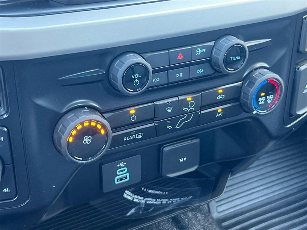 new 2025 Ford F-350 car, priced at $55,547