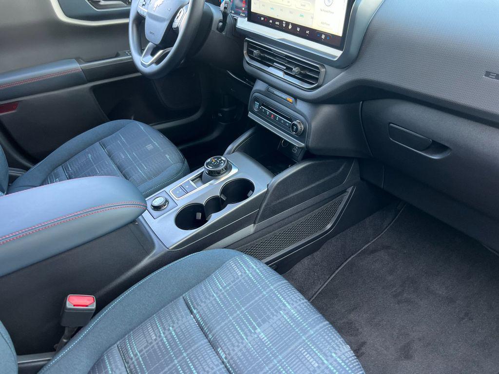 new 2025 Ford Bronco Sport car, priced at $33,170