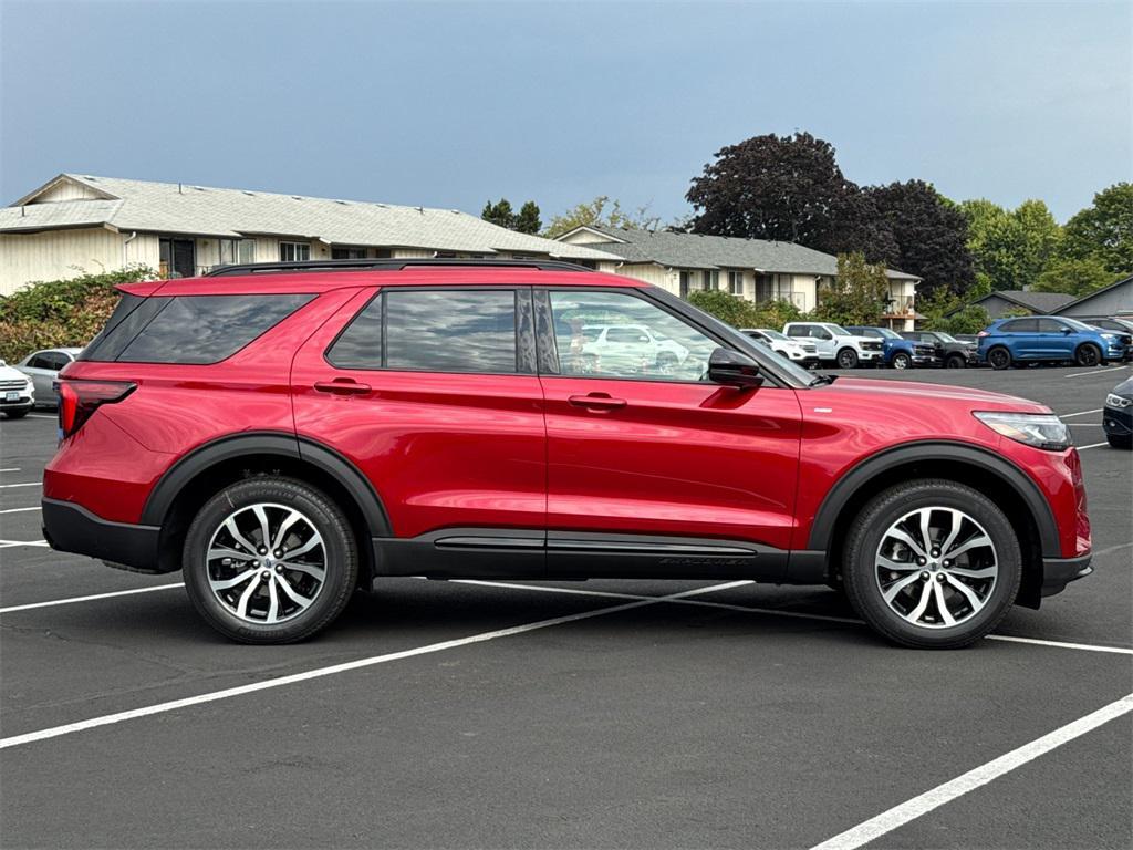 new 2025 Ford Explorer car, priced at $48,240