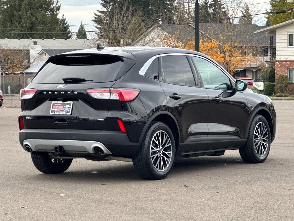 used 2022 Ford Escape car, priced at $25,877