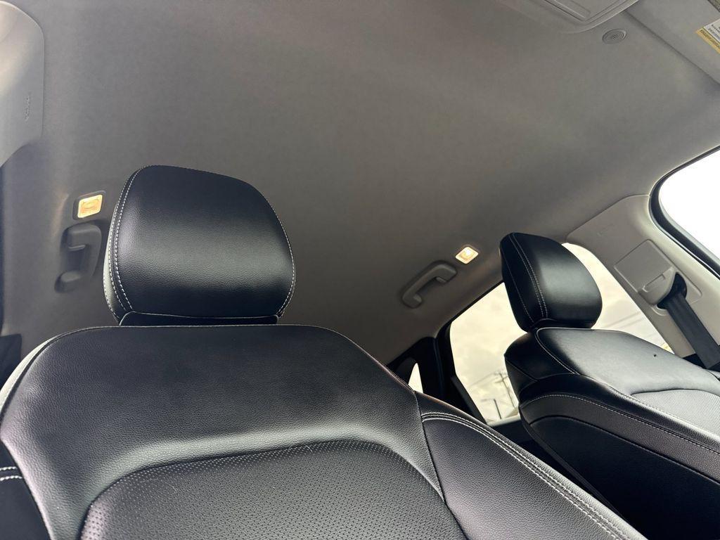 used 2022 Ford Escape car, priced at $25,877