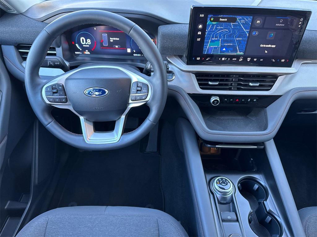 new 2025 Ford Explorer car, priced at $39,154
