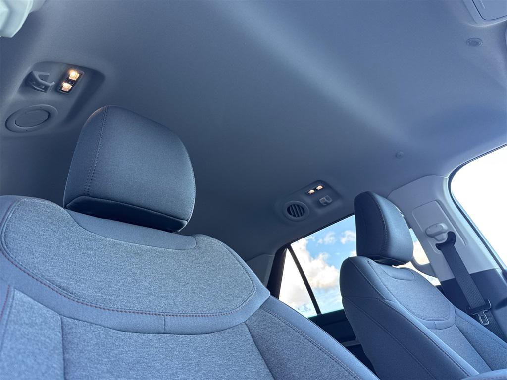 new 2025 Ford Explorer car, priced at $39,154