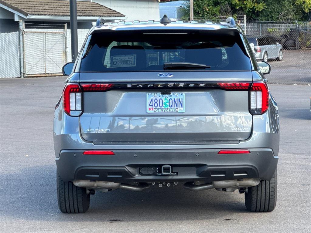 new 2025 Ford Explorer car, priced at $39,154