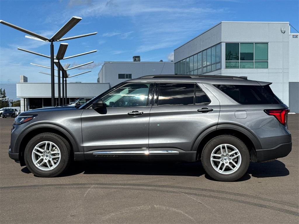 new 2025 Ford Explorer car, priced at $39,154