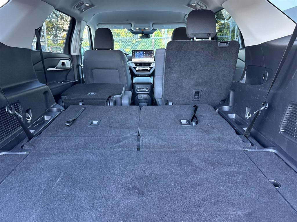 new 2025 Ford Explorer car, priced at $39,154