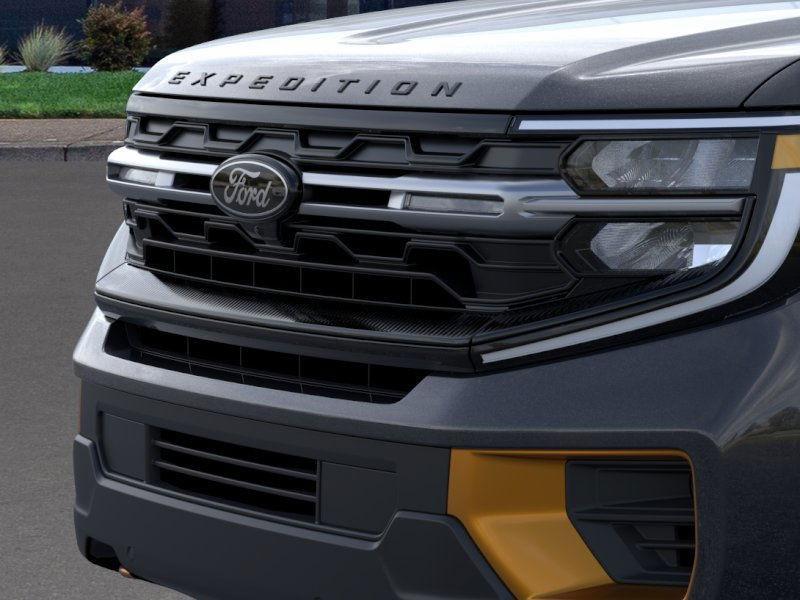 new 2025 Ford Expedition car, priced at $84,170