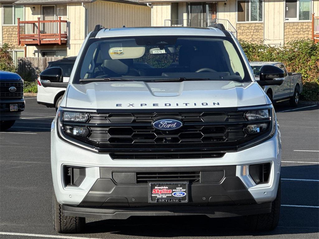 new 2025 Ford Expedition car, priced at $71,860